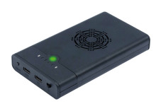 Boitier externe USB-C Duplicateur autonome mobile 2 x SSD M.2. NVMe/SATA ventilé